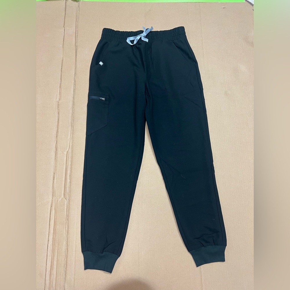 FIGS Technical Collection Scrub Pants - Black - Picture 6 of 8
